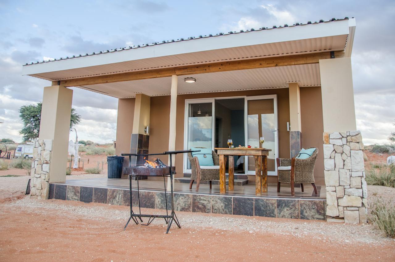 Kgalagadi Lodge Askham Esterno foto
