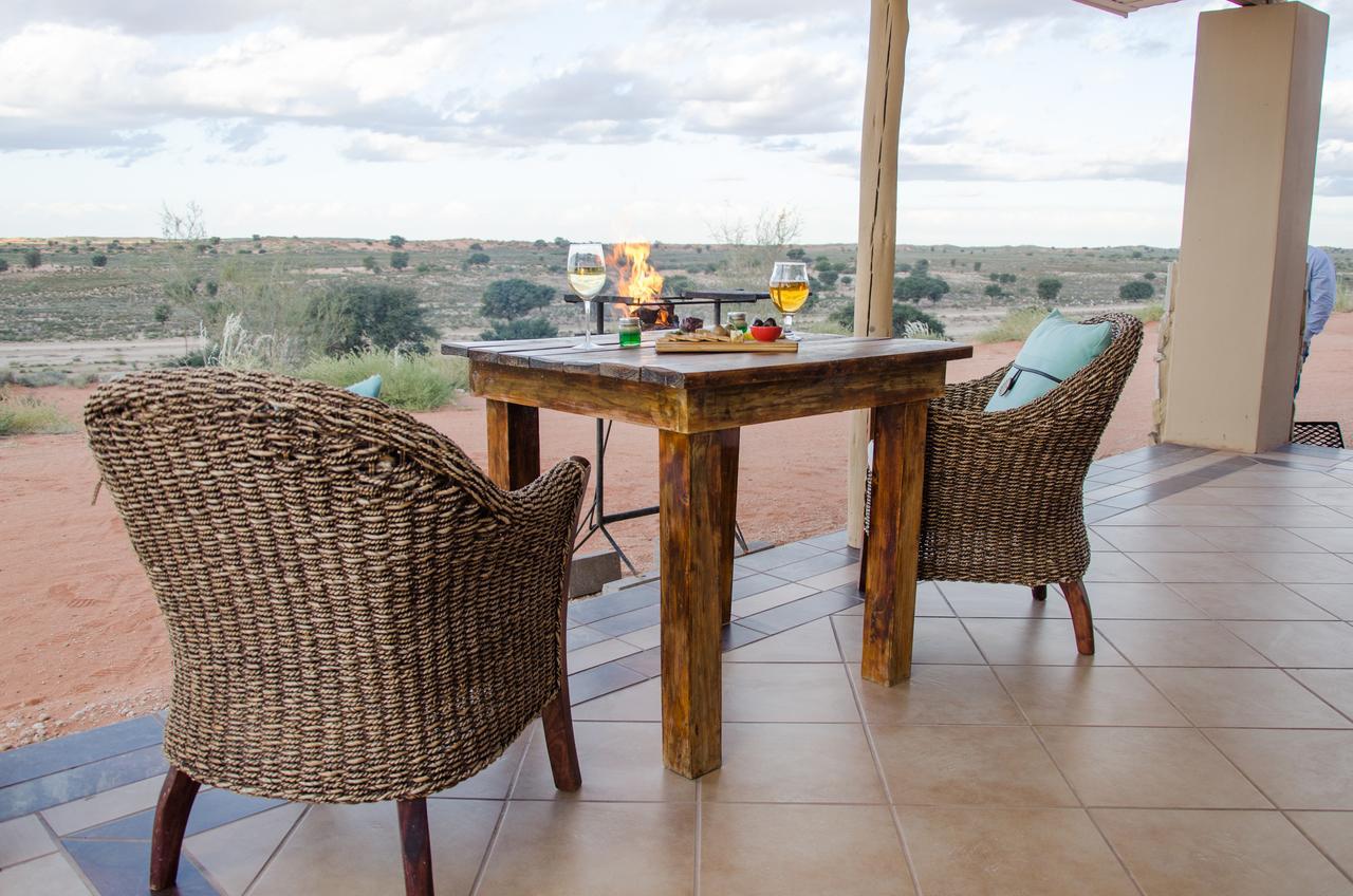 Kgalagadi Lodge Askham Esterno foto