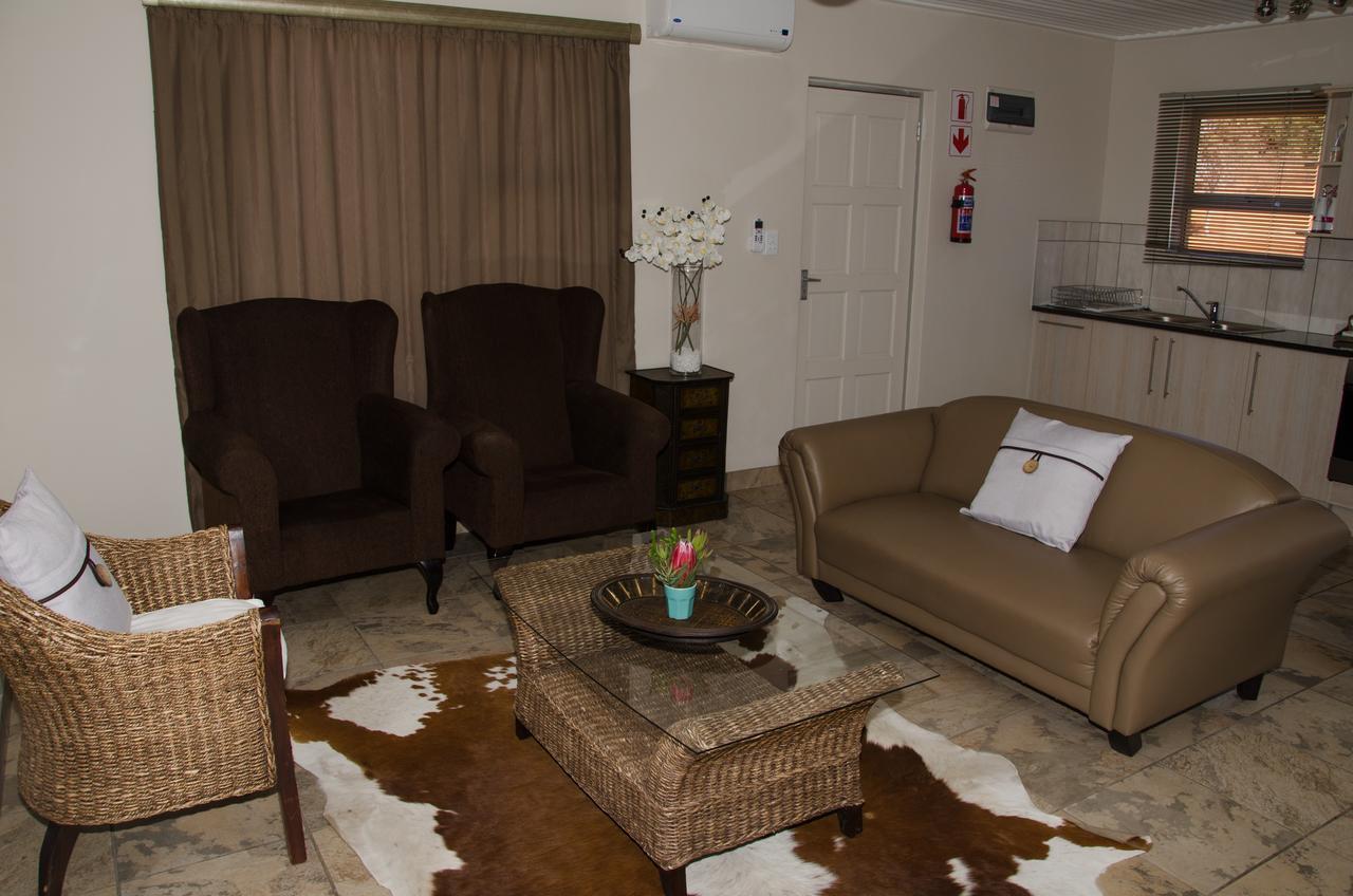 Kgalagadi Lodge Askham Esterno foto