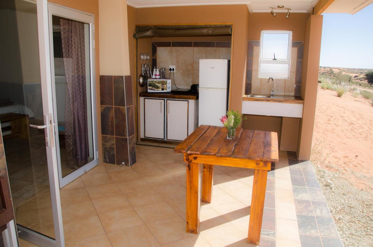 Kgalagadi Lodge Askham Esterno foto
